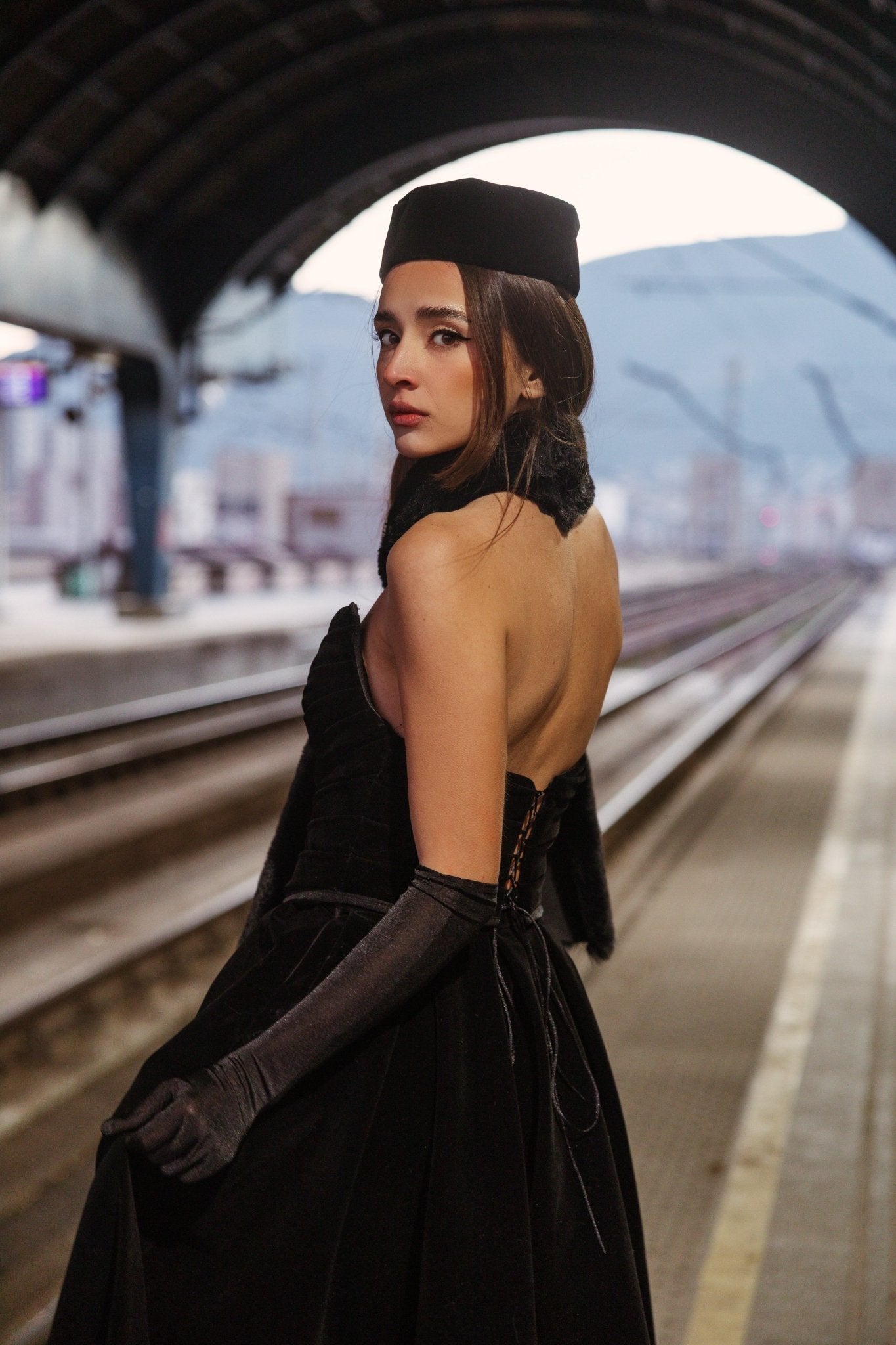 Noir Velvet Gown - Image 4